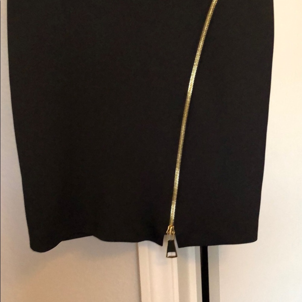 Dress - Picture 4 of 6